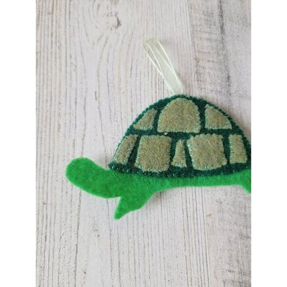 Felt turtle tortoise handmade ornament Xmas - Picture 2 of 4